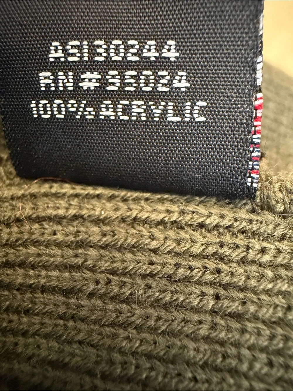 Men’s Outsider Olive Green Beanie Hat